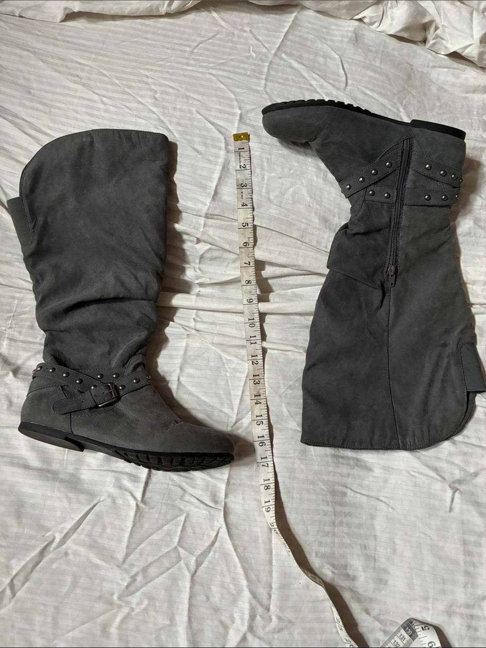 Women's Fall/ Winter Boots in Gray- Comfortable Suede Style